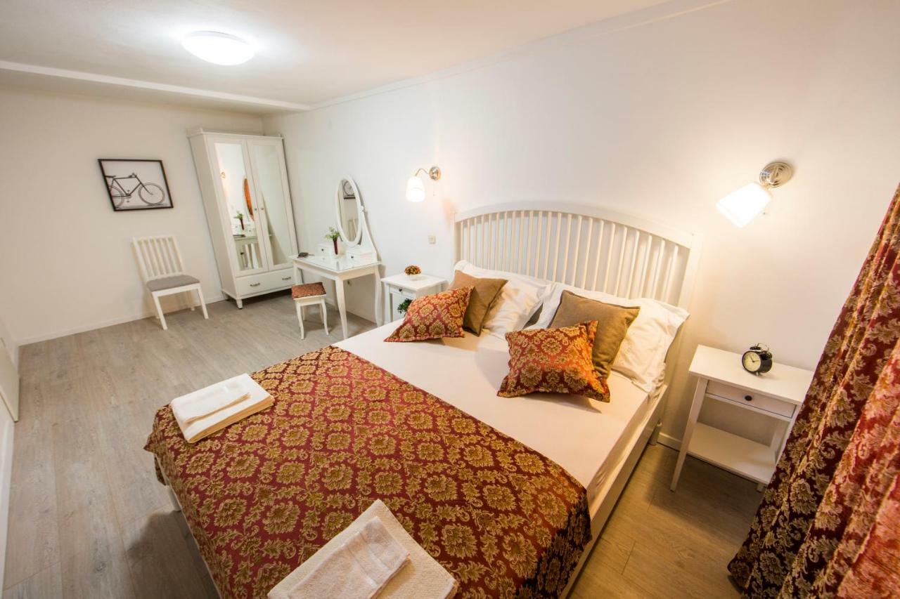 Apartments Ivica Split Exterior photo